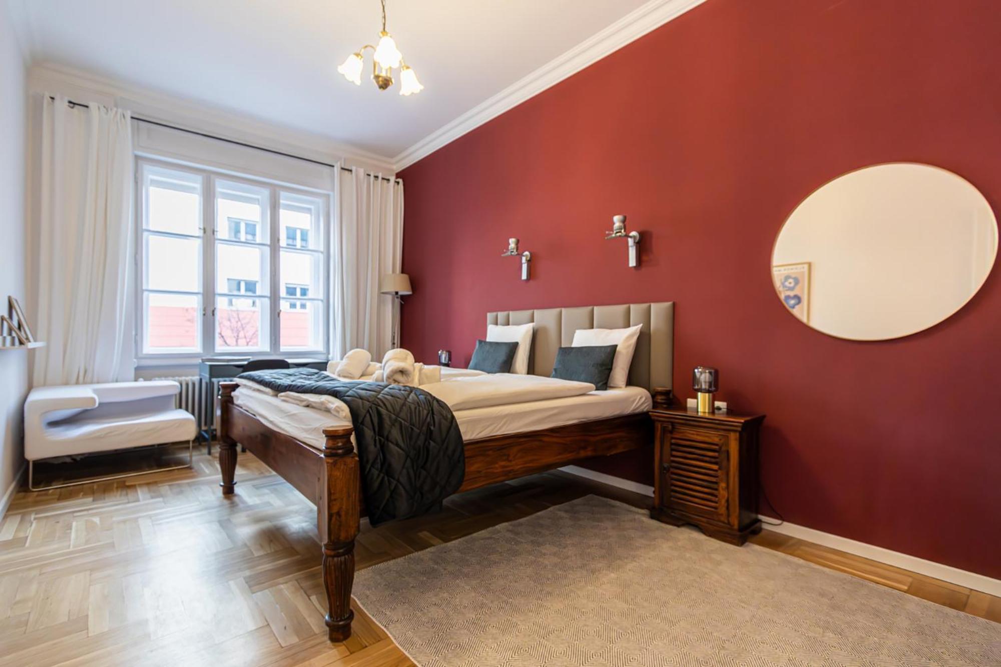 80 Sqm, 3 Bedrooms, 2 Bathrooms, New Будапешт