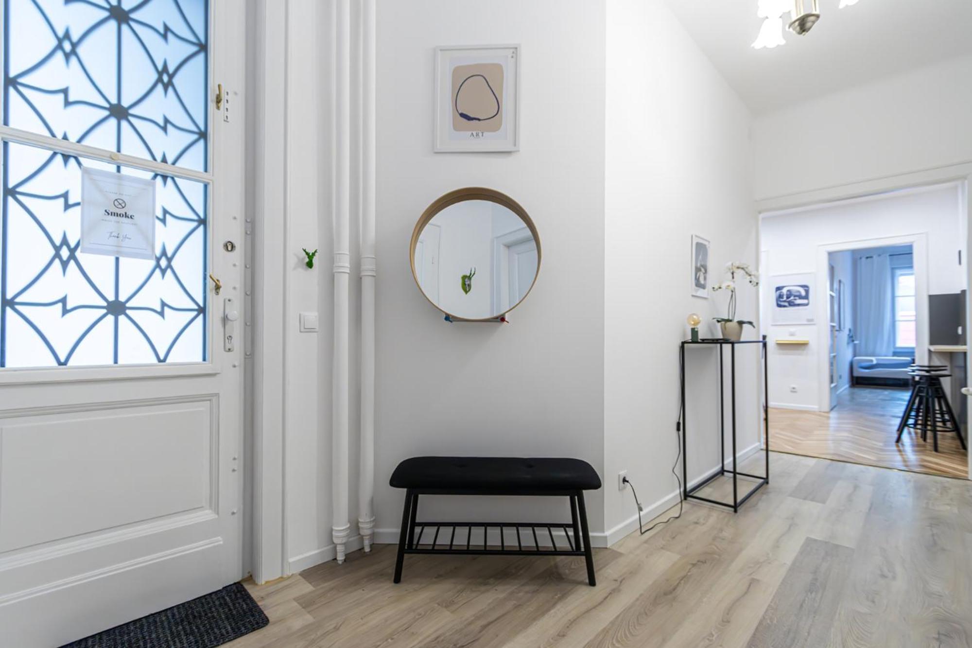 80 Sqm, 3 Bedrooms, 2 Bathrooms, New Апартаменти